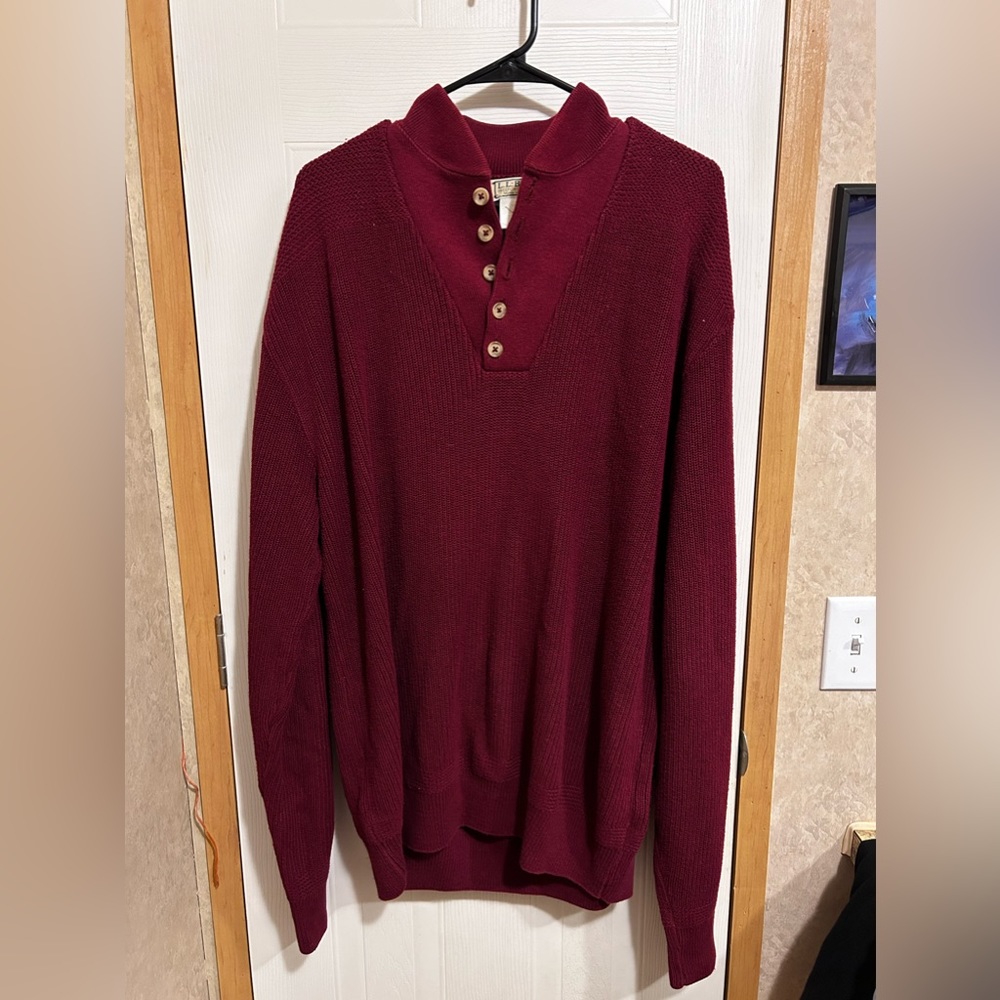 Men’s L.L. Bean quarter button sweater size xl